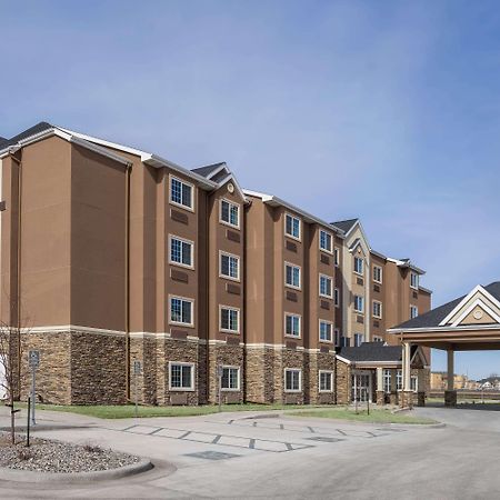 Microtel Inn & Suites By Wyndham Moorhead Fargo Area מראה חיצוני תמונה